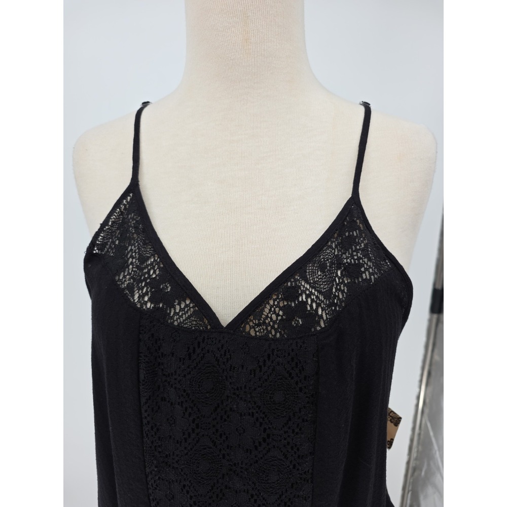 Eyeshadow Black Crochet Lace Tank Top Size Medium